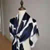 A large blue and white dual-color scarf, silk scarf and shawl for both use Specification image